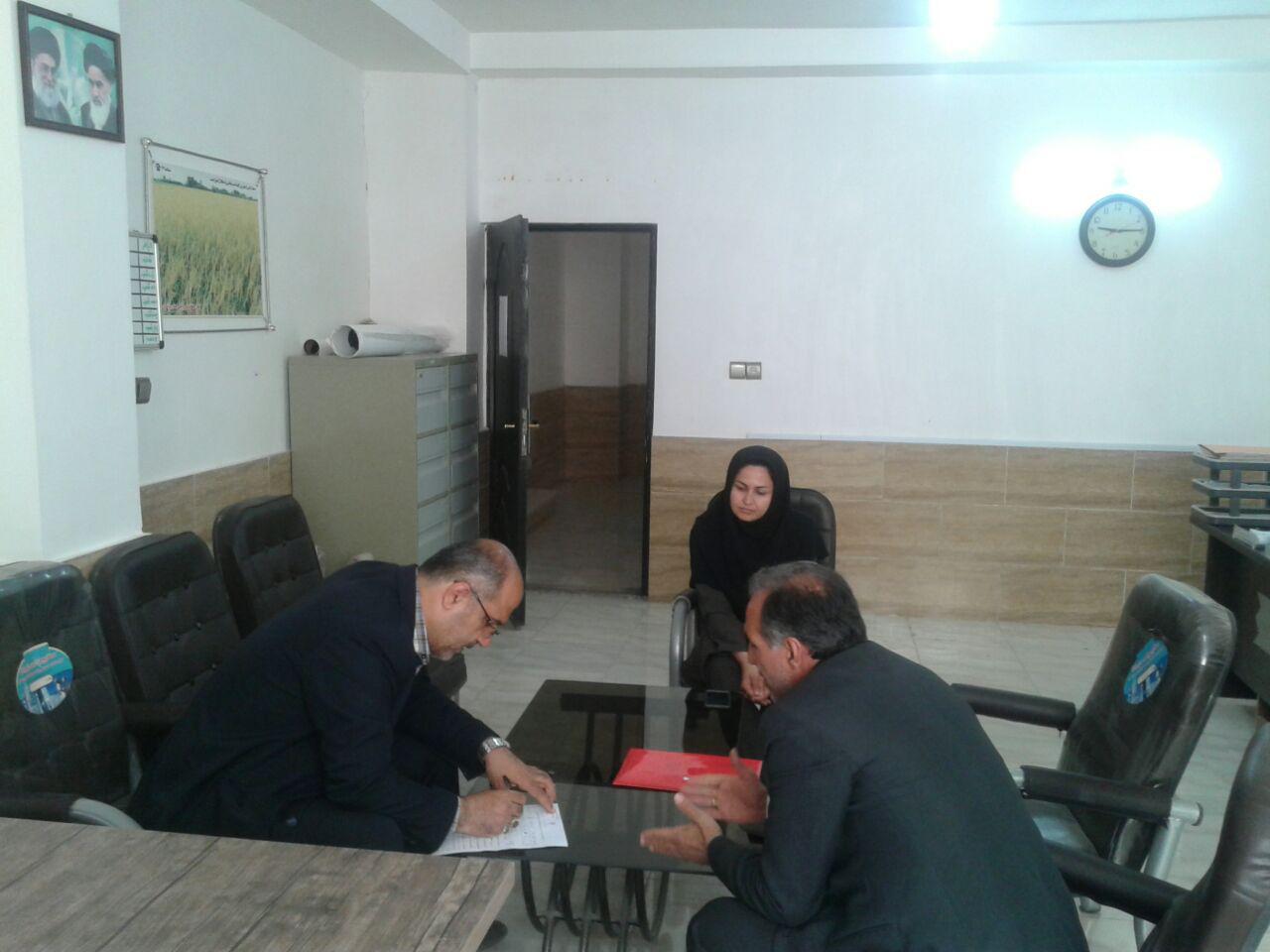 ملاقات مردمی مدیرکل راه و شهرسازی استان مازندران در فرمانداری سیمرغ