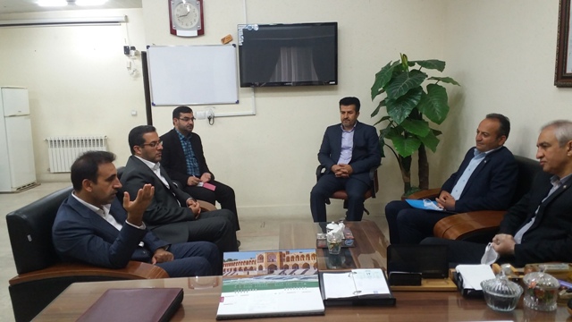 دیدار مدیرعامل بانک کشاورزی استان با فرماندار